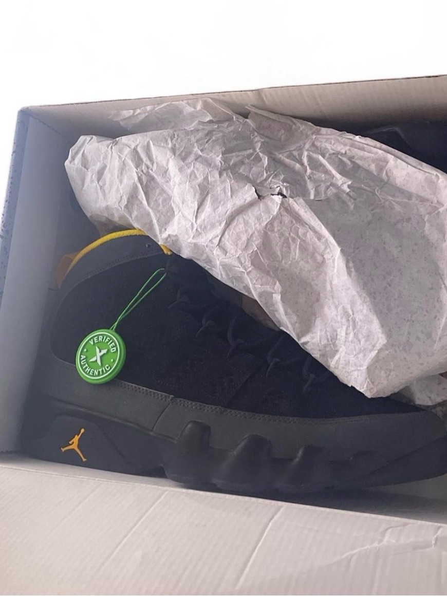 Air Jordan 9 "Dark Charcoal University Gold" Brand New